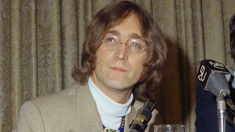 Quase meio século atrás, John Lennon iniciava carreira solo com obra primorosa