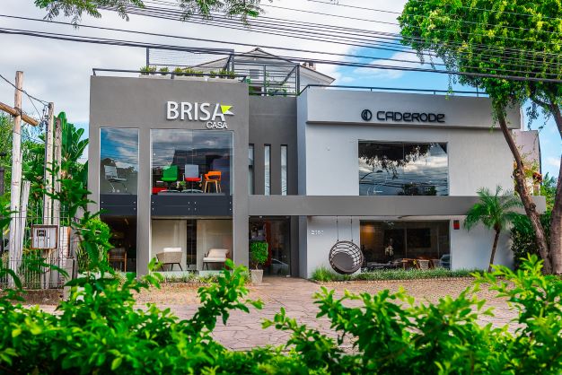 Empresa da Serra faz parceria com marca paranaense e inaugura loja de R$ 1 milhão