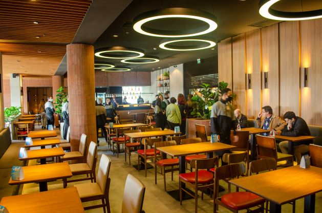 Novo restaurante de Caxias do Sul gera 45 empregos diretos